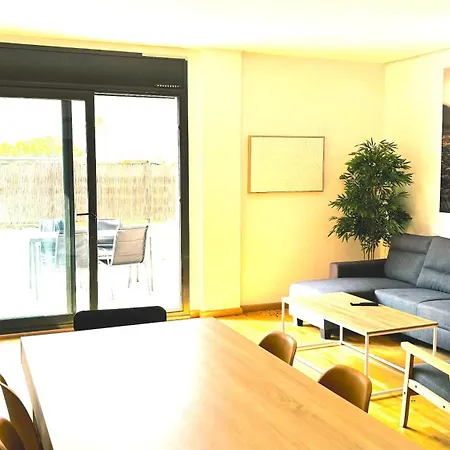 Independiente Con Jardin Terrassa